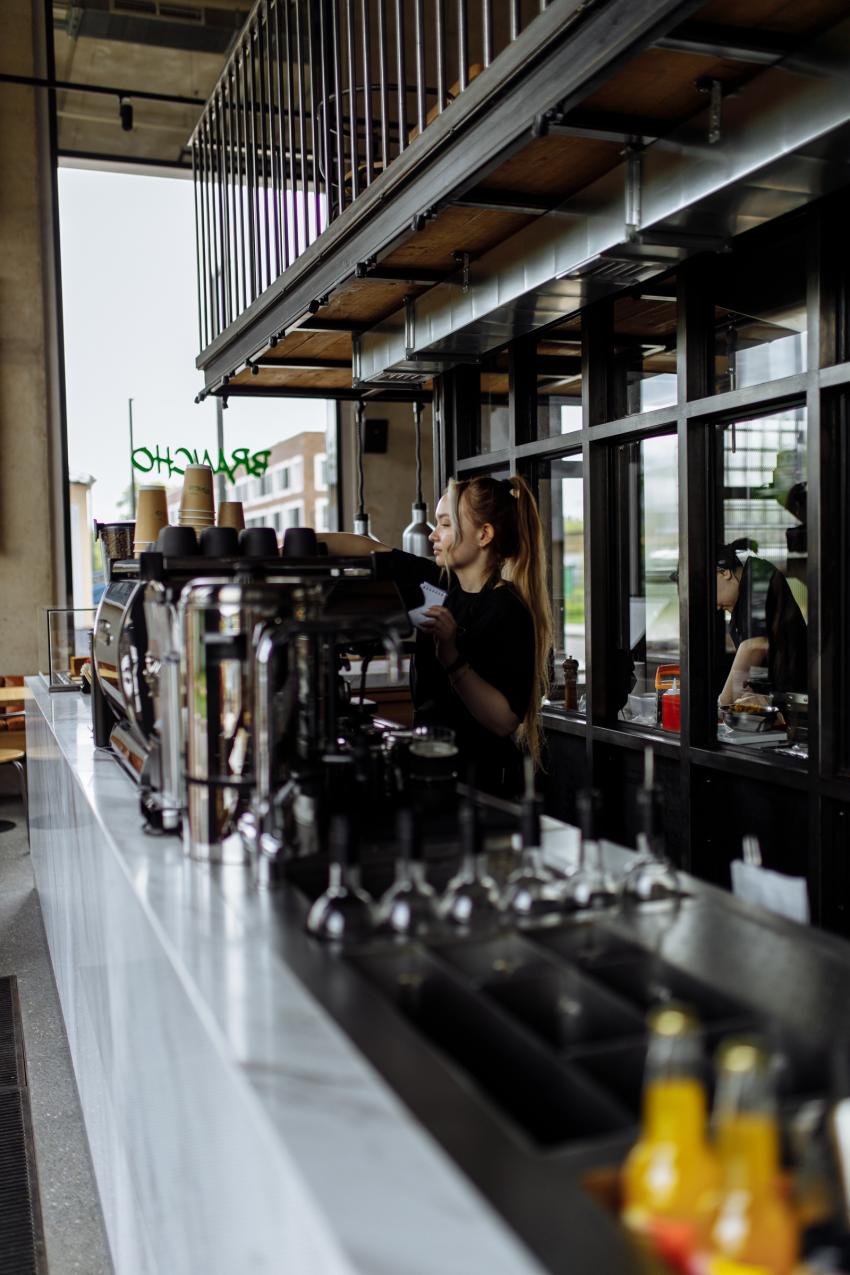 Москва<br/>Brancho Bistro<br/>250 руб/ч