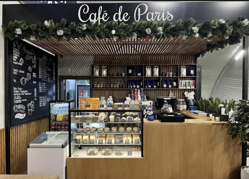 Москва<br/>Cafe Paris<br/>50000/м руб/ч