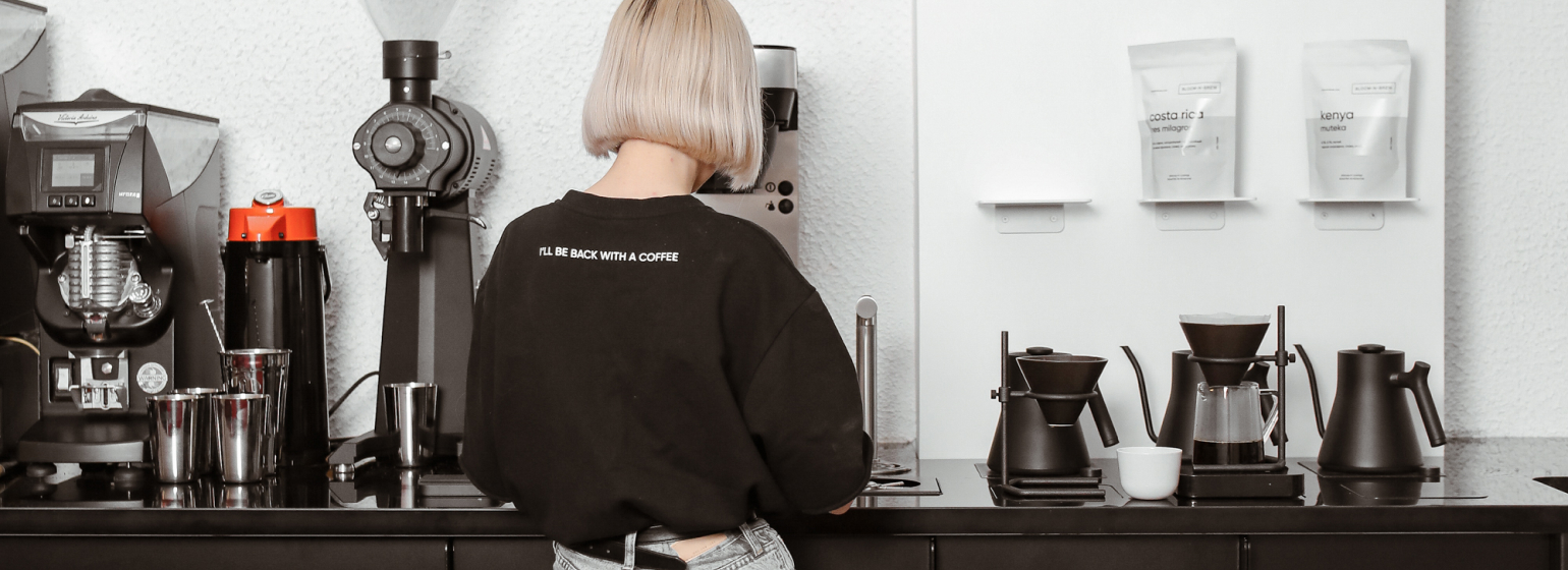 Москва<br/>Bloom-n-Brew<br/>350 руб/ч