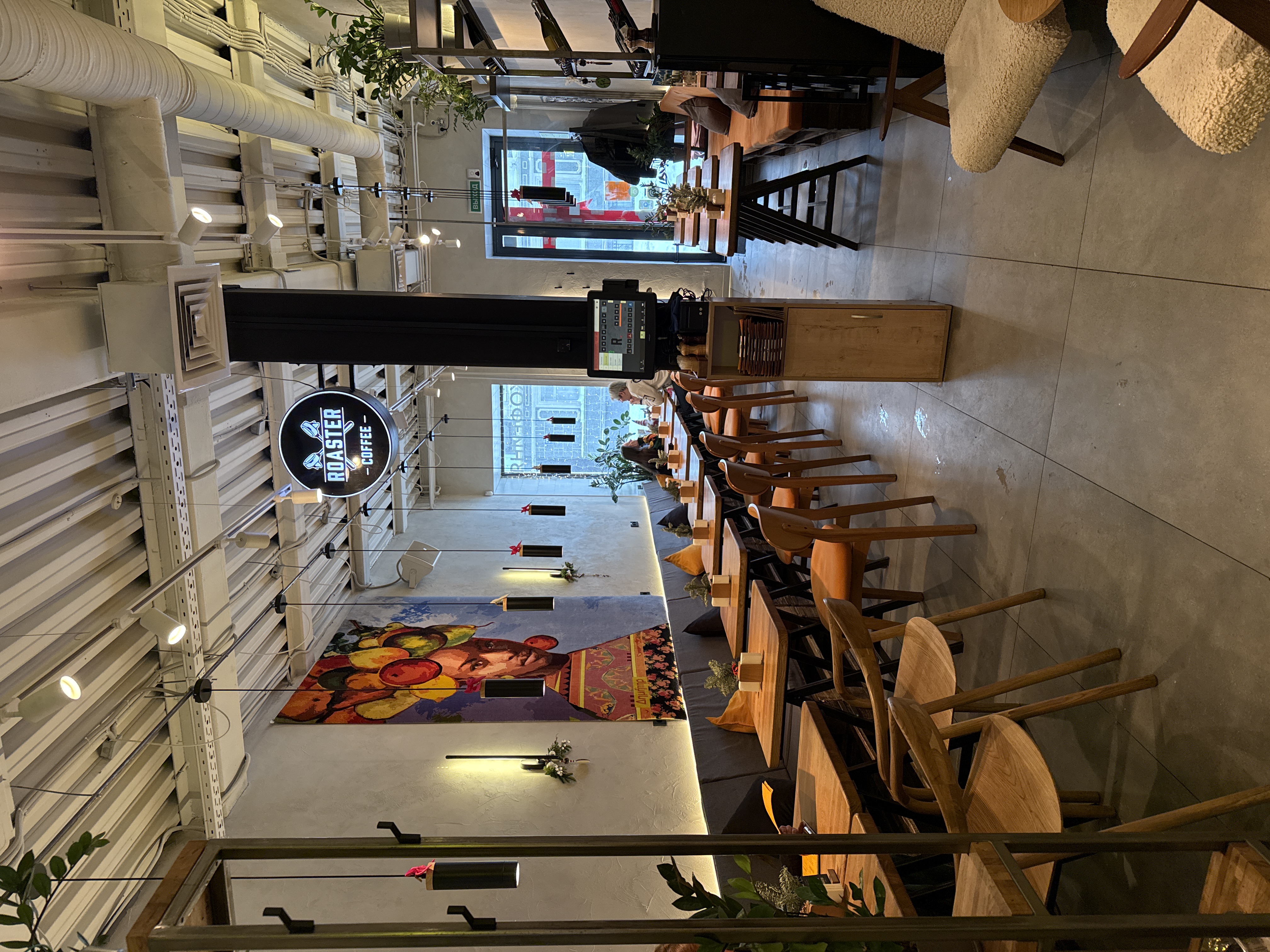 Москва<br/>ROASTER COFFEE<br/>380+ руб/ч