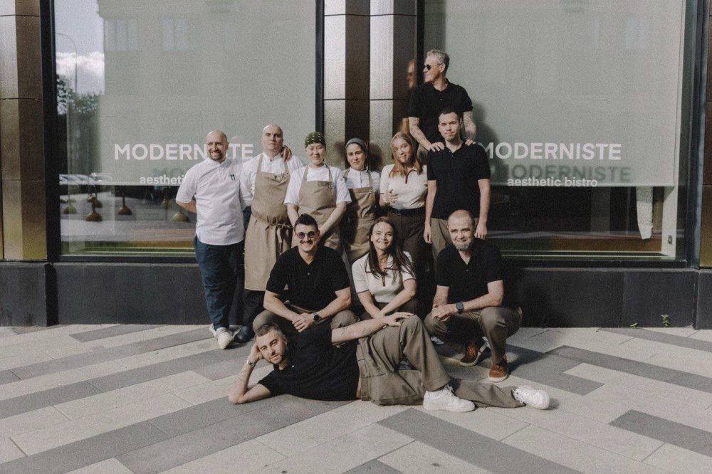 Москва<br/>Moderniste aesthetic bistro<br/>500 руб/ч