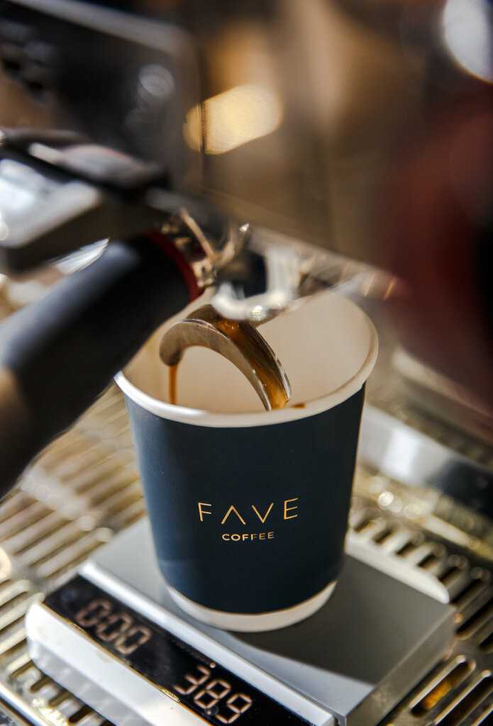 Москва<br/>FAVE coffee<br/>400 руб/ч