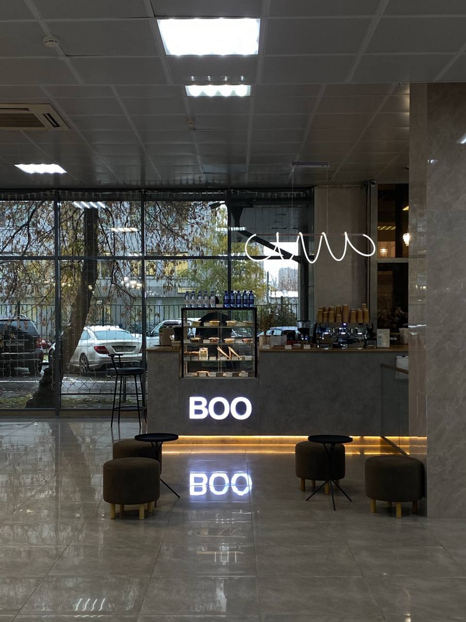 Москва<br/>Кофейня to go<br/>400 руб/ч