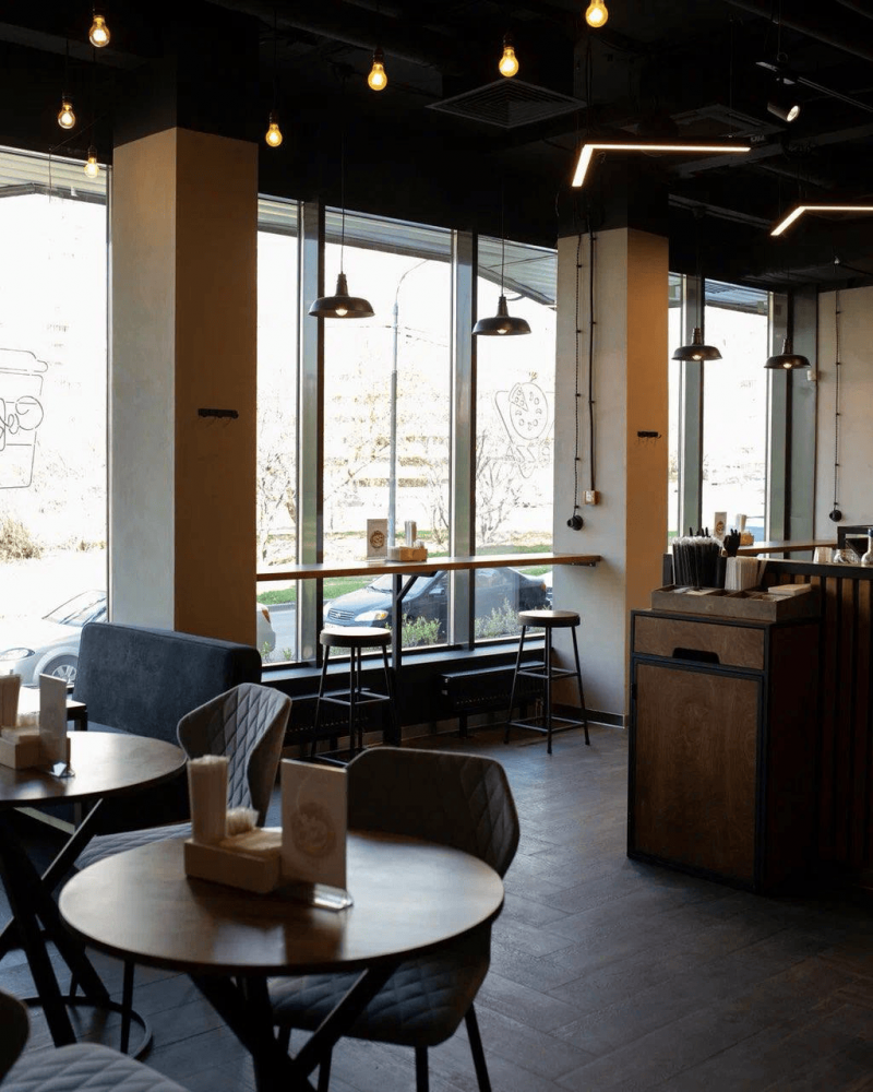 Москва<br/>PPL'S cafe & coworking<br/>320 руб/ч