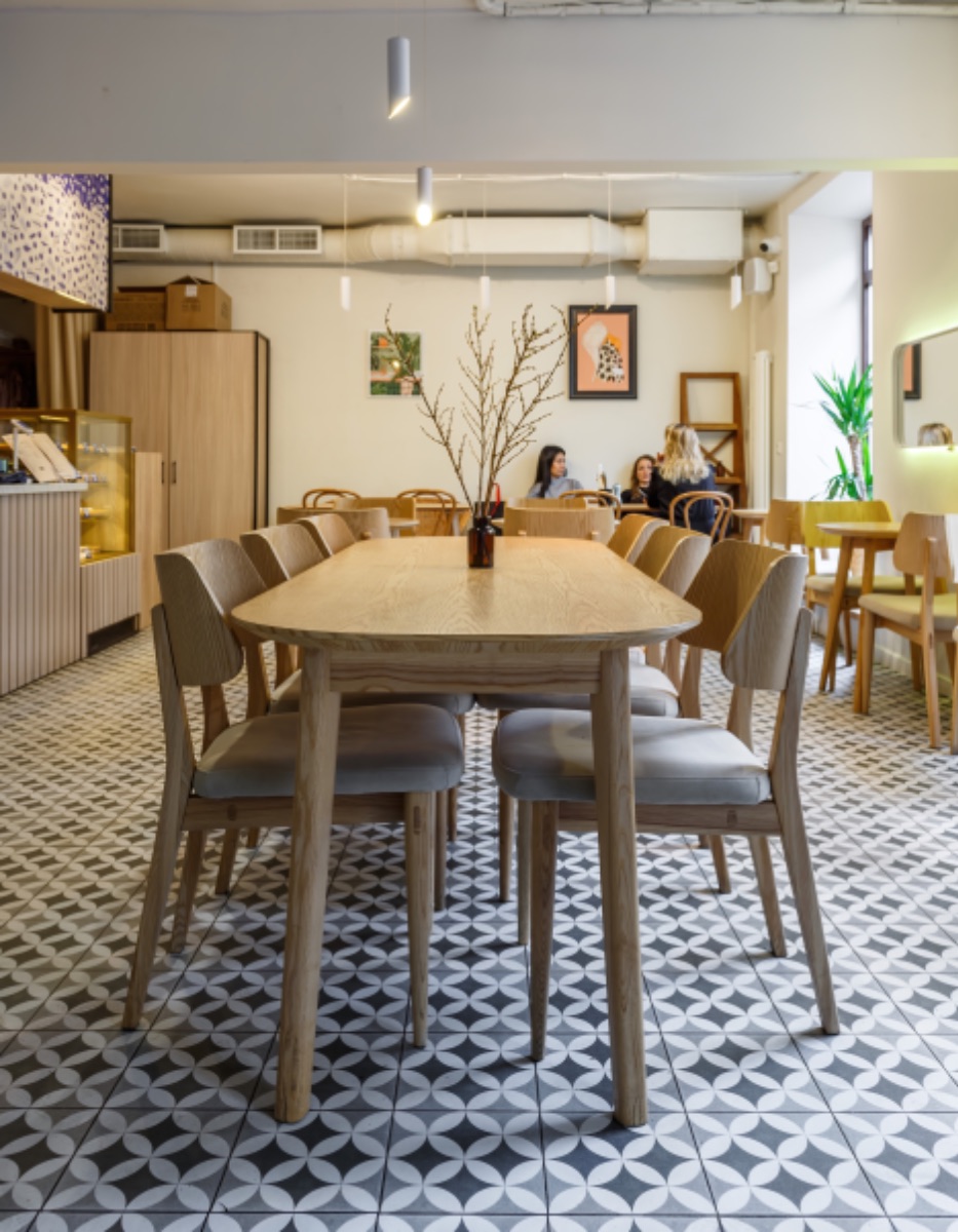 Премиум | Москва | White fox cafe / Рыба в воде | 400 / 450 руб/ч
